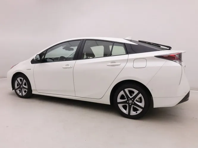 Toyota Prius 1.8i VVT-i CVT Hybrid Lounge + GPS Image 3